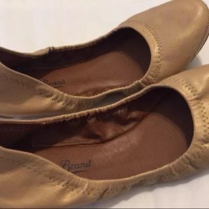 Lucky Erin Shimmer Flats Sz 7.5